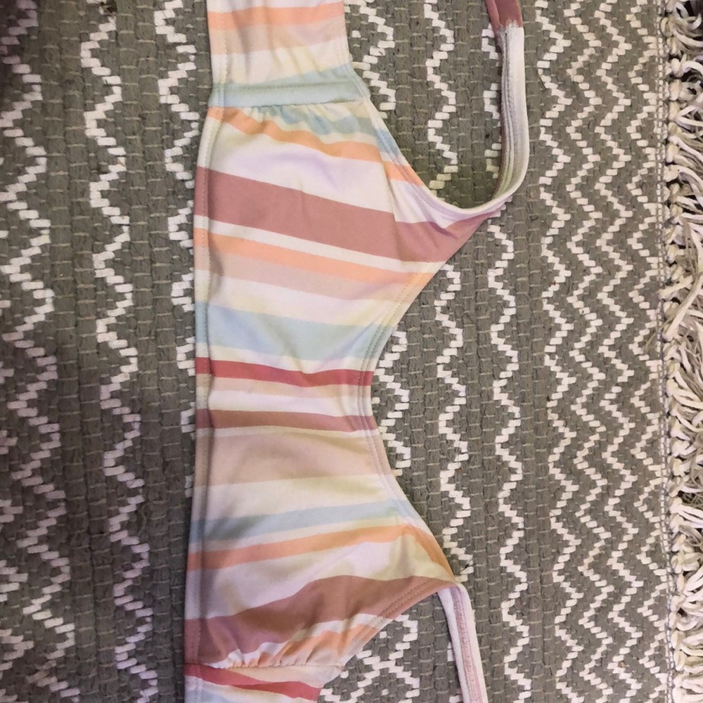 xhilaration striped top